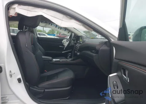 2022 Nissan Sentra Sr Xtronic Cvt из США, поврежденный, VIN 3N1AB8DV3NY316110